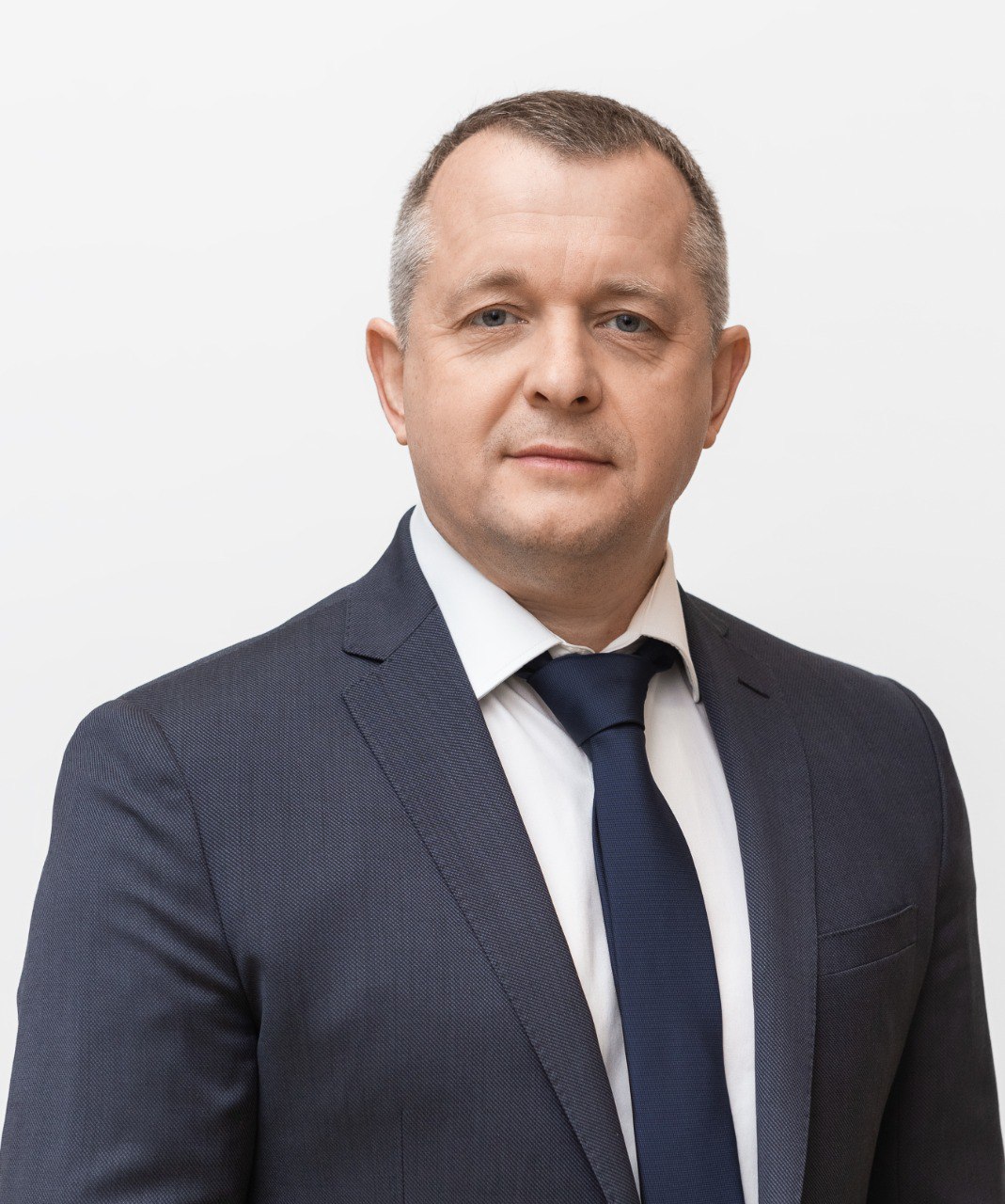 Исполнительный директор