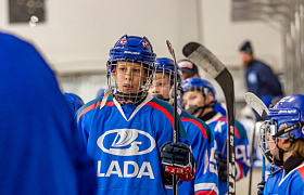 Играют юниоры