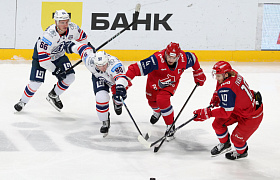 «Лада» уступила действующему чемпиону