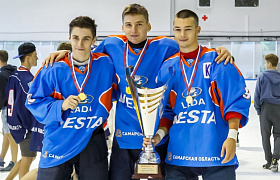 «Лада-Веста» победила на Кубке ХК «Лада»